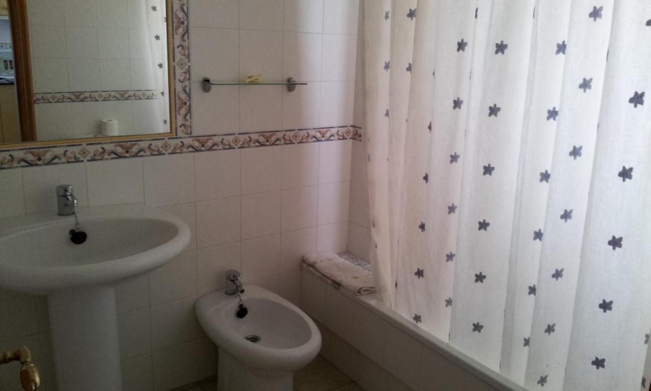 Apartamentos Coral Do Mar II Portonovo Buitenkant foto